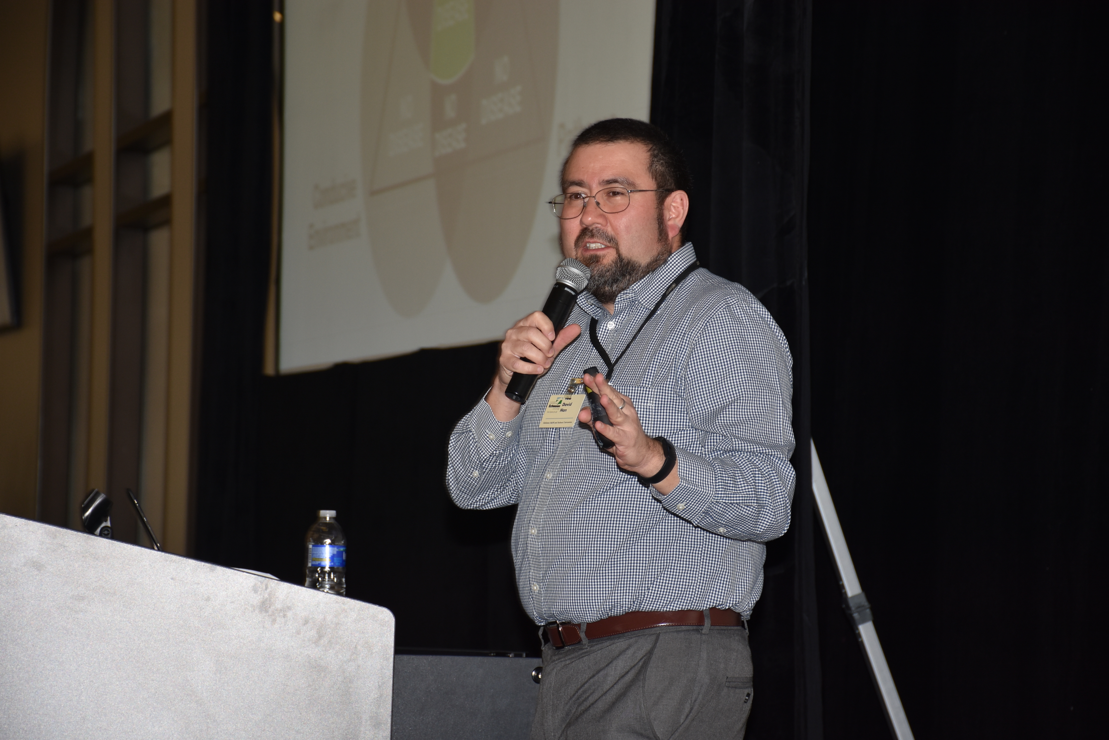 David Han speaking at turfgrass conference.JPG thumbnail